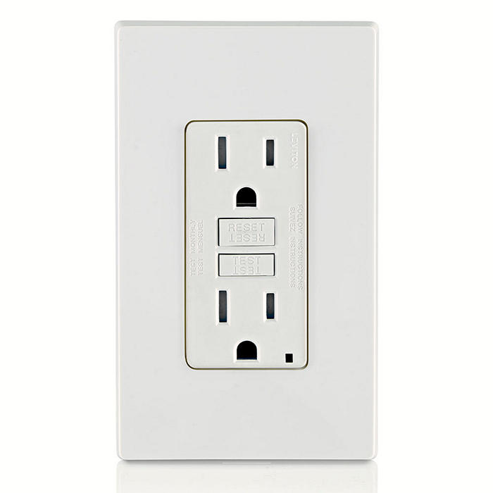 Leviton GFTR1-W 15 Amp, 125 Volt Receptacle/Outlet, 20 Amp Feed-Through, Self-test SmartlockPro